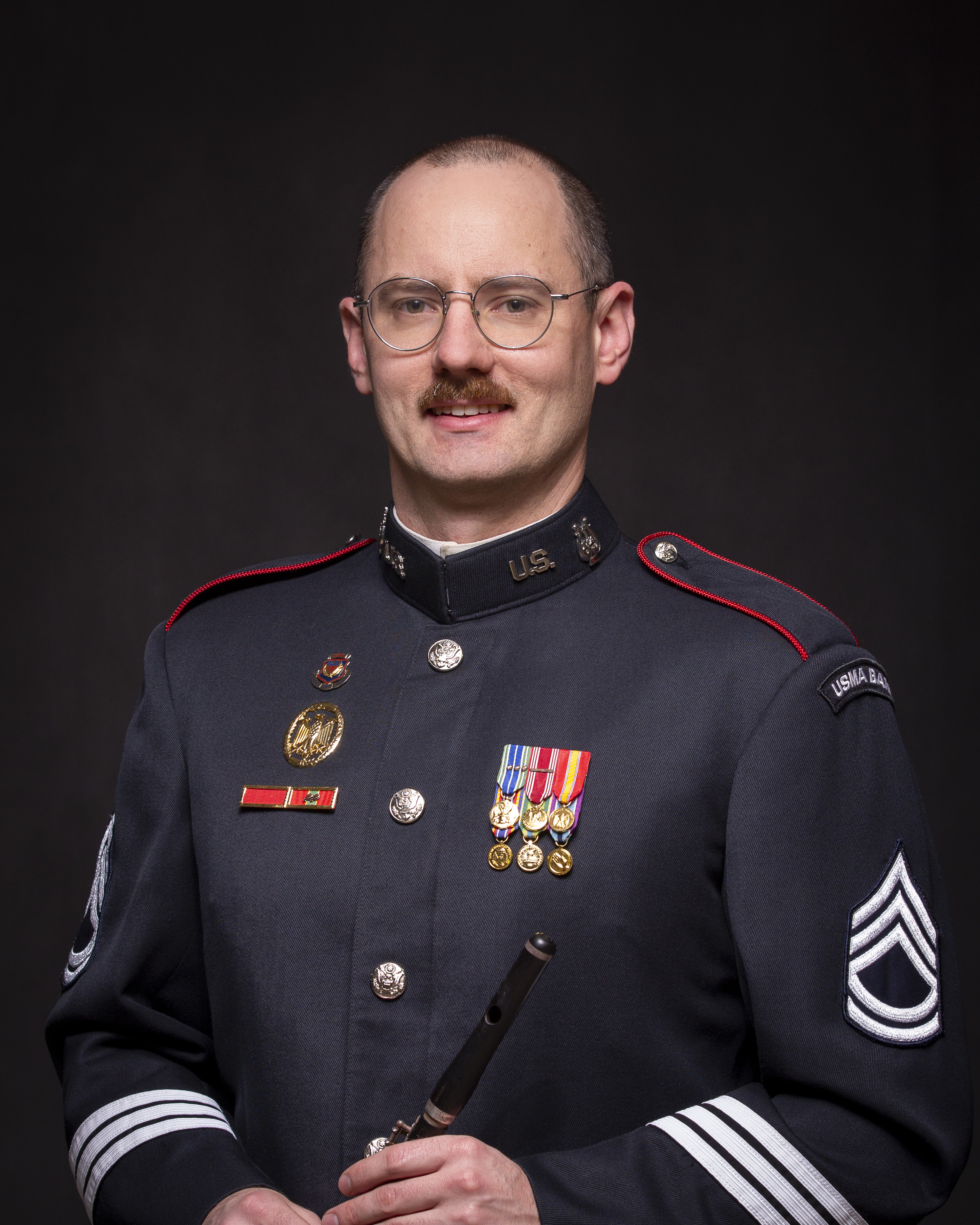 2026-02-11-BK8A8110-SFC White